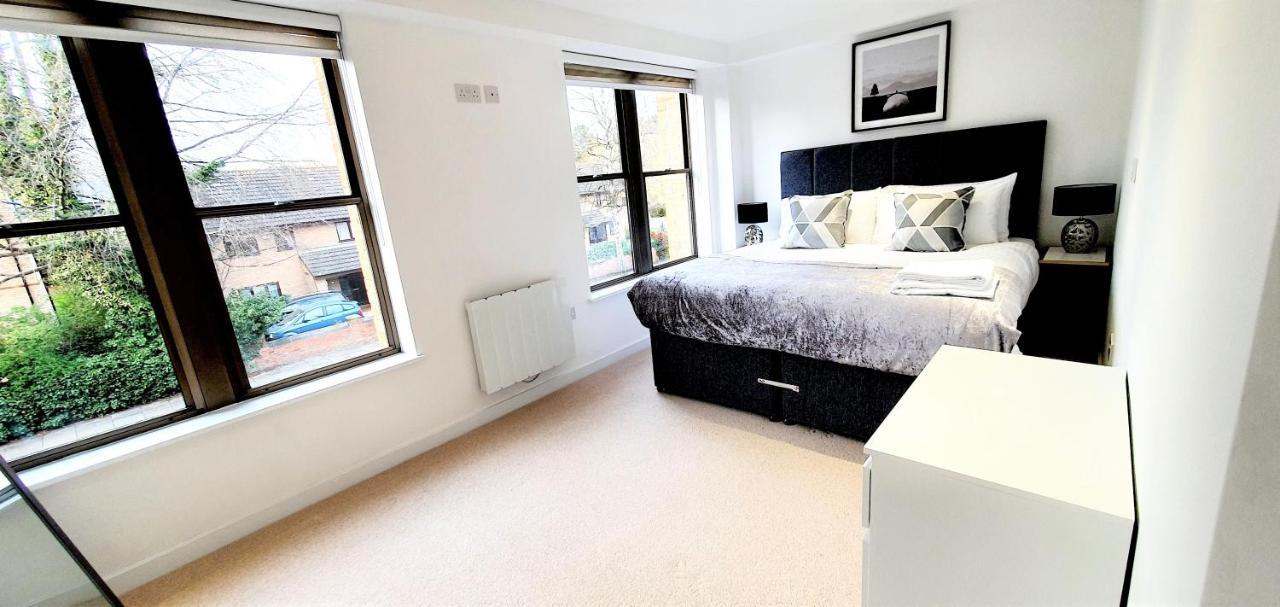 Cliftonville Heights - 2 Bed Home Away From Home Northampton Extérieur photo