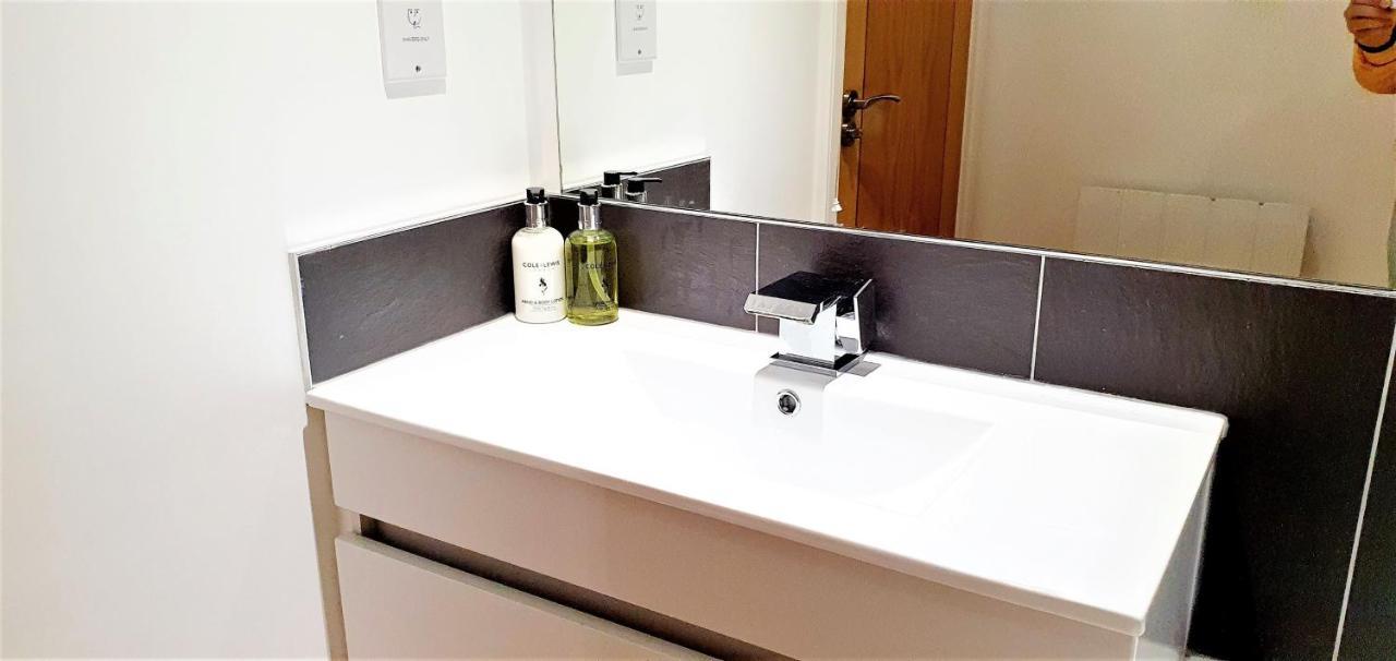 Cliftonville Heights - 2 Bed Home Away From Home Northampton Extérieur photo