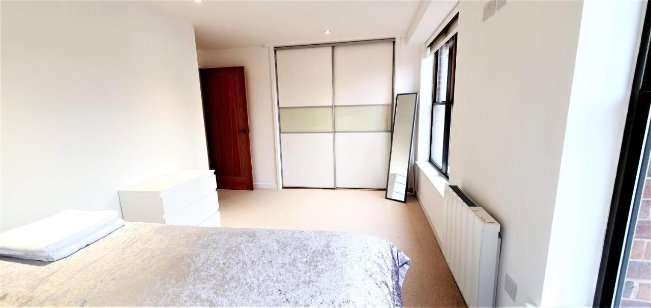 Cliftonville Heights - 2 Bed Home Away From Home Northampton Extérieur photo